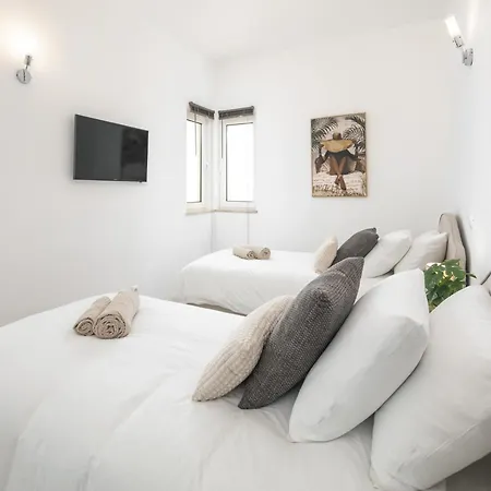 Apartment Family-friendly In Carvoeiro *