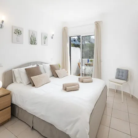 Family-friendly In Carvoeiro Apartment *